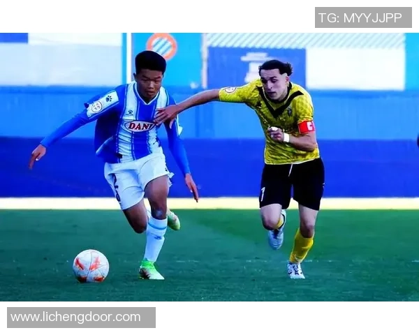 中国足球留洋球员数量持续增长影响深远背后的原因与未来趋势分析 中国足球留洋球员数量持续增长影响深远背后的原因与未来趋势分析