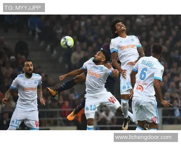 9月24日足球巨星聚焦盘点赛场荣耀与传奇瞬间